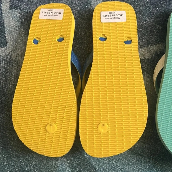 Havaianas 2 pair of Fortnite edition flip-flops.  7-8/6-7m/39-40 NWOT - Picture 9 of 10